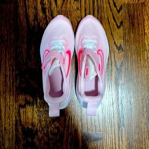 Girls Nike shoes worn once!